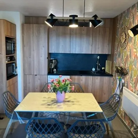 Appartement Rez De Jardin Cap Esterel Renove Et Climatise *