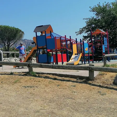 Rez De Jardin Cap Esterel Rénové Et Climatisé