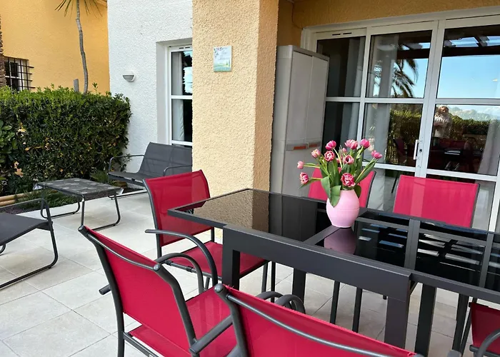 Rez De Jardin Cap Esterel Renove Et Climatise Saint-Raphaël