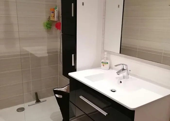Apartman Rez De Jardin Cap Esterel Renove Et Climatise Saint-Raphaël